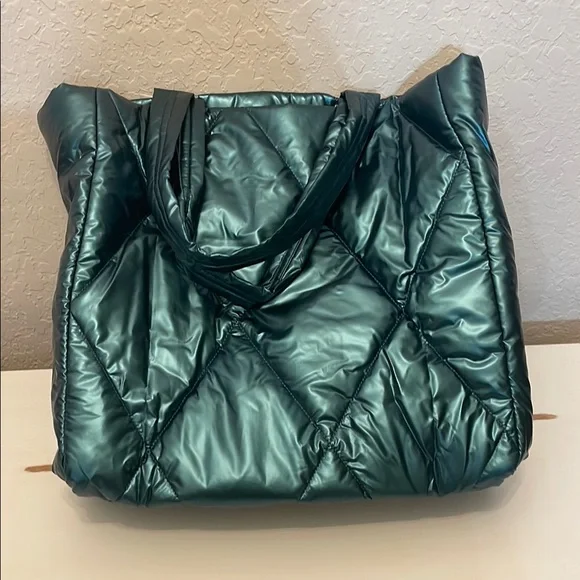 Victoria's Secret Emerald Quilted Tote - Picture 4 of 4